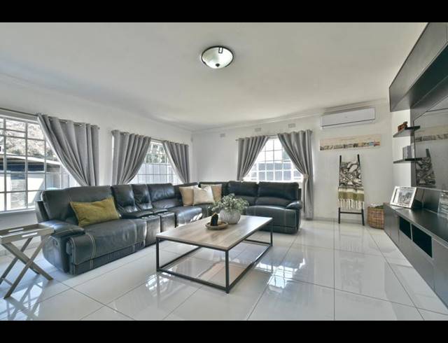 3 BEDROOM HOUSE FOR SALE IN FARRARMERE